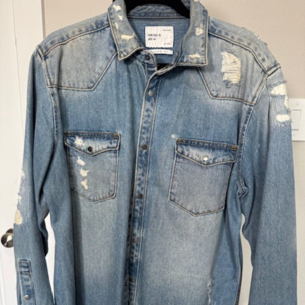 ZARA Man Distressed Denim Shirt Jacket – Light Wash